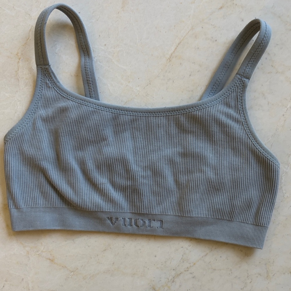 Vuori Gray Ribbed Sports Bra